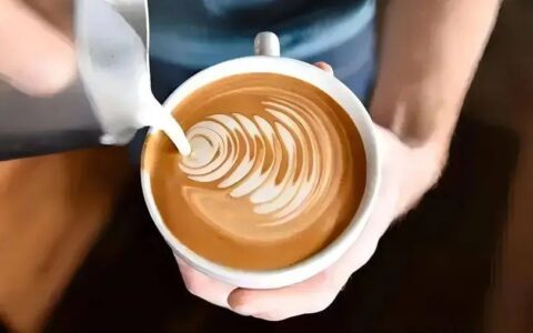 一年新增1.5万家，增速超茶饮，2023中国咖啡正当时