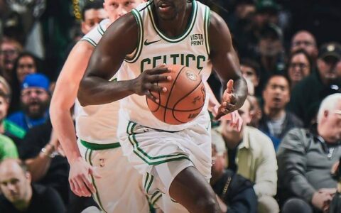 118-94！米切尔29分，全队6人上双，骑士大胜凯尔特人追至1-1