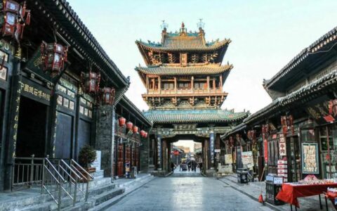 步入明清世界，感受历史的回响：亲临平遥古城，体验时光穿梭之旅