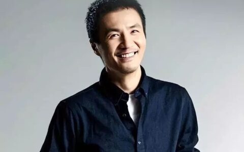朴树李荣浩盐城演出遭妖风大雨，暴雨倾盆大瓢，粉丝大喊退票