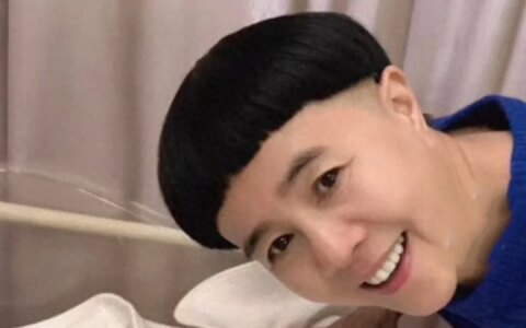 金龟子为外孙举办百日宴，少儿节目主持欢聚一堂，月亮姐姐好漂亮-金龟子主持节目的视频