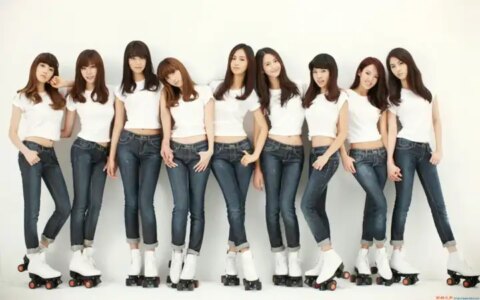 TWICE: 新任道董女团珊把场-twice续约问题