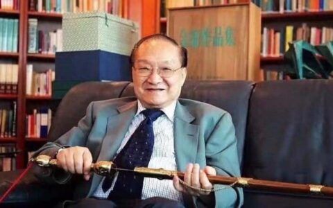 新《射雕》开播：同演黄蓉，除翁美玲朱茵李一桐，其他都是毁经典-新射雕英雄传里面的黄蓉是谁演的