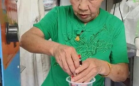 南京咖啡阿姨回应20多天赚几百万：“胡说八道，我没有公司，也不做广告”-南京咖啡师招聘