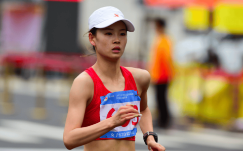 原创
            一路赢到底！竞走女神杨家玉圆梦巴黎奥运 身披国旗庆祝又美又飒-杨家玉奥运冠军