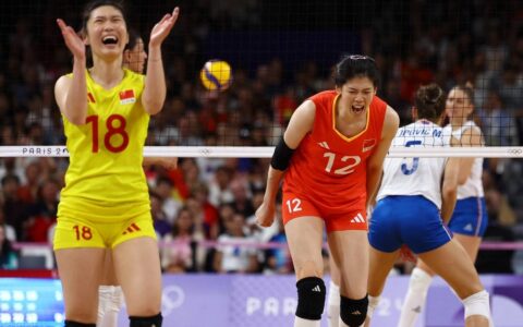 原创
            北京时间8月5日，女排传来李盈莹、龚翔宇、王媛媛、袁心玥新消息-女排主攻李盈莹